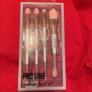 Make up brush set